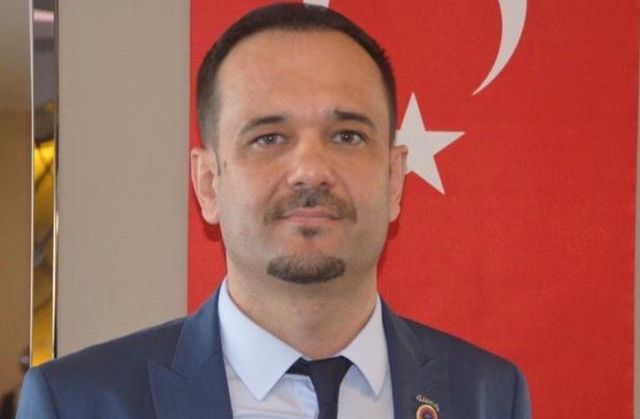 BU&Ccedil;UK AL&Idot; Y&Idot;NE YAPTI YAPACA&Gbreve;INI KAMU EMEK&Ccedil;&Idot;LER&Idot;N&Idot; A&Ccedil;LI&Gbreve;A VE SEFALETE MAHKUM ETT&Idot;